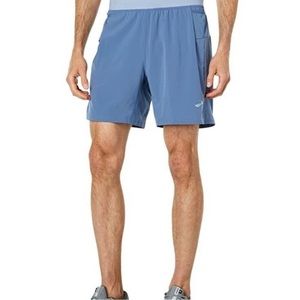 Brooks Sherpa 7” Men’s 2-in-1 shorts, size M (NWT)